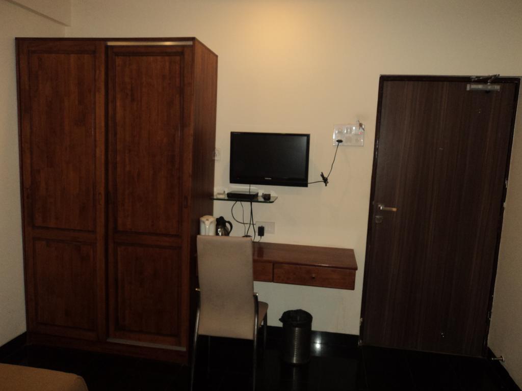Hotel Q Deck 뭄바이 객실 사진